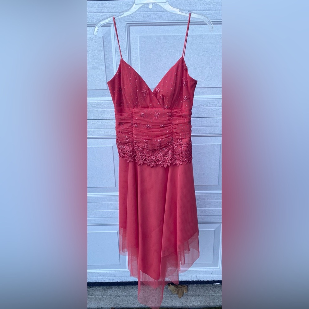 Morgan & Co Junior’s Dress with Appliqué 2000s Homecoming Party Dress